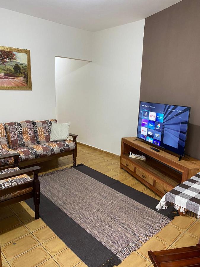 Casa Aconchegante A 400M Da Praia Da Tartaruga - Ar Condicionado - Wifi 450Mb - Netflix - Cozinha Completa - Garagem Rio das Ostras Luaran gambar