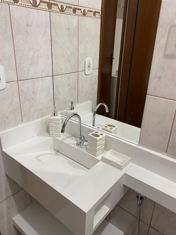 Casa Aconchegante A 400M Da Praia Da Tartaruga - Ar Condicionado - Wifi 450Mb - Netflix - Cozinha Completa - Garagem Rio das Ostras Luaran gambar