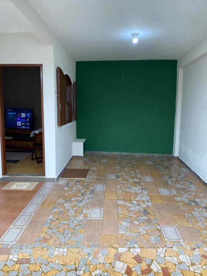 Casa Aconchegante A 400M Da Praia Da Tartaruga - Ar Condicionado - Wifi 450Mb - Netflix - Cozinha Completa - Garagem Rio das Ostras Luaran gambar
